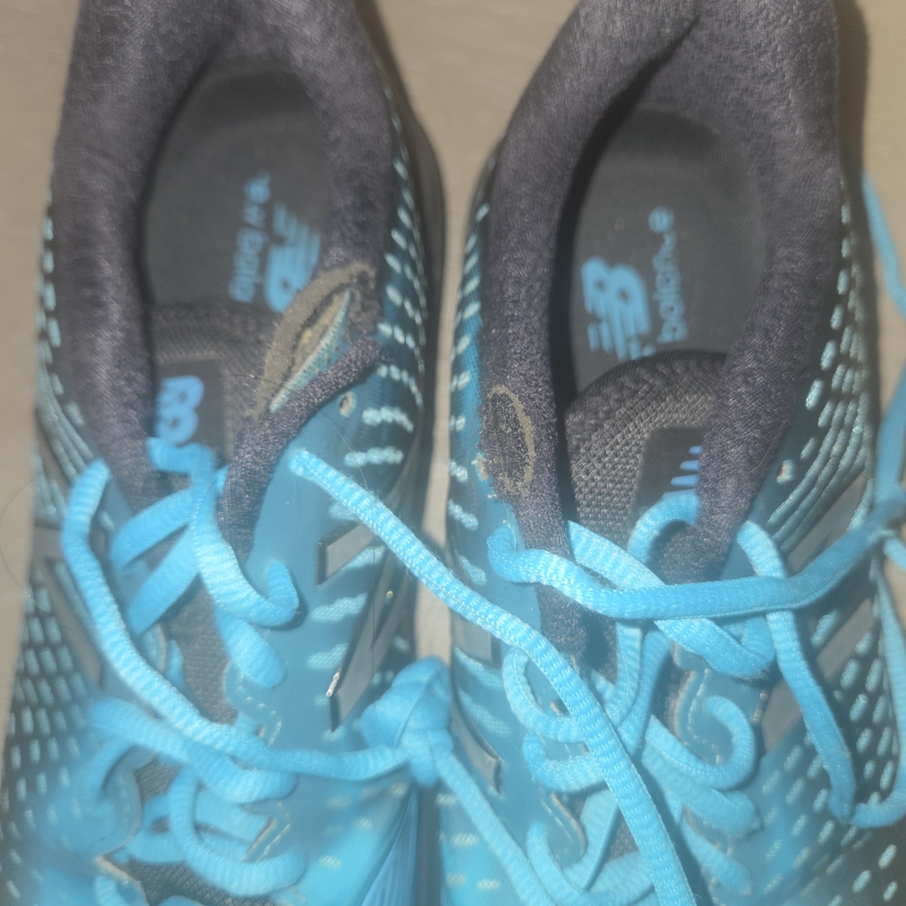 Size 8.5 - New Balance 796v2 2E Wide Virtual Sky - Picture 4 of 7